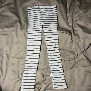 Nui organic merino wool leggings. Size 6